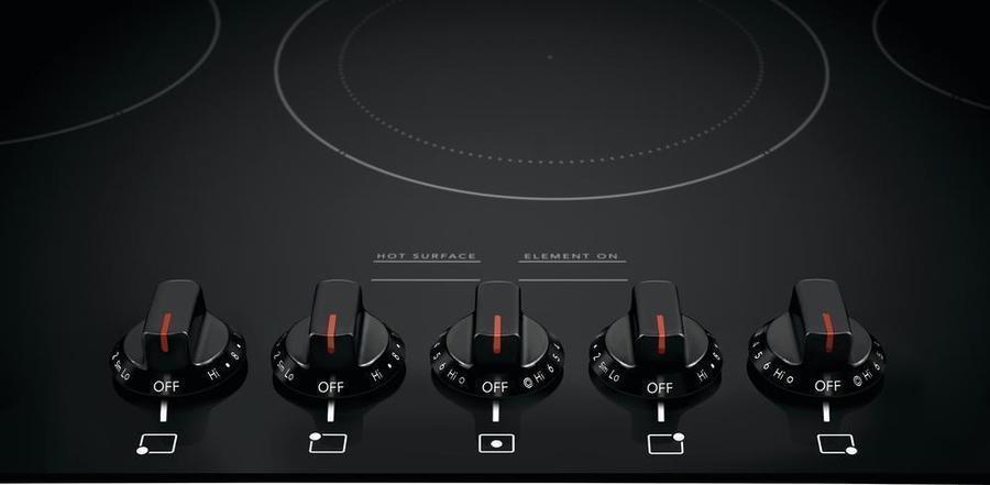 Frigidaire Gallery - 36.75 inch wide Electric Cooktop in Black - FGEC3648UB