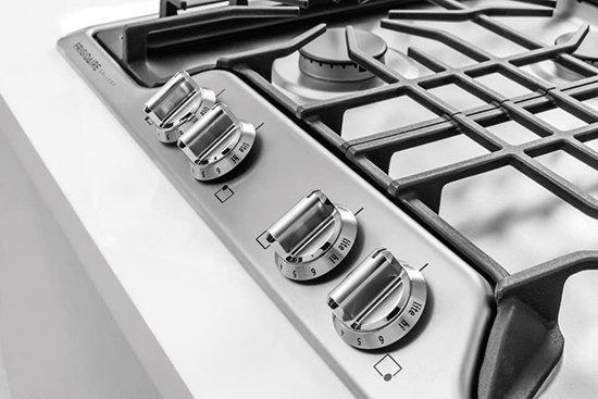 Frigidaire Gallery - 30 inch wide Gas Cooktop in Stainless Steel - FGGC3045QS