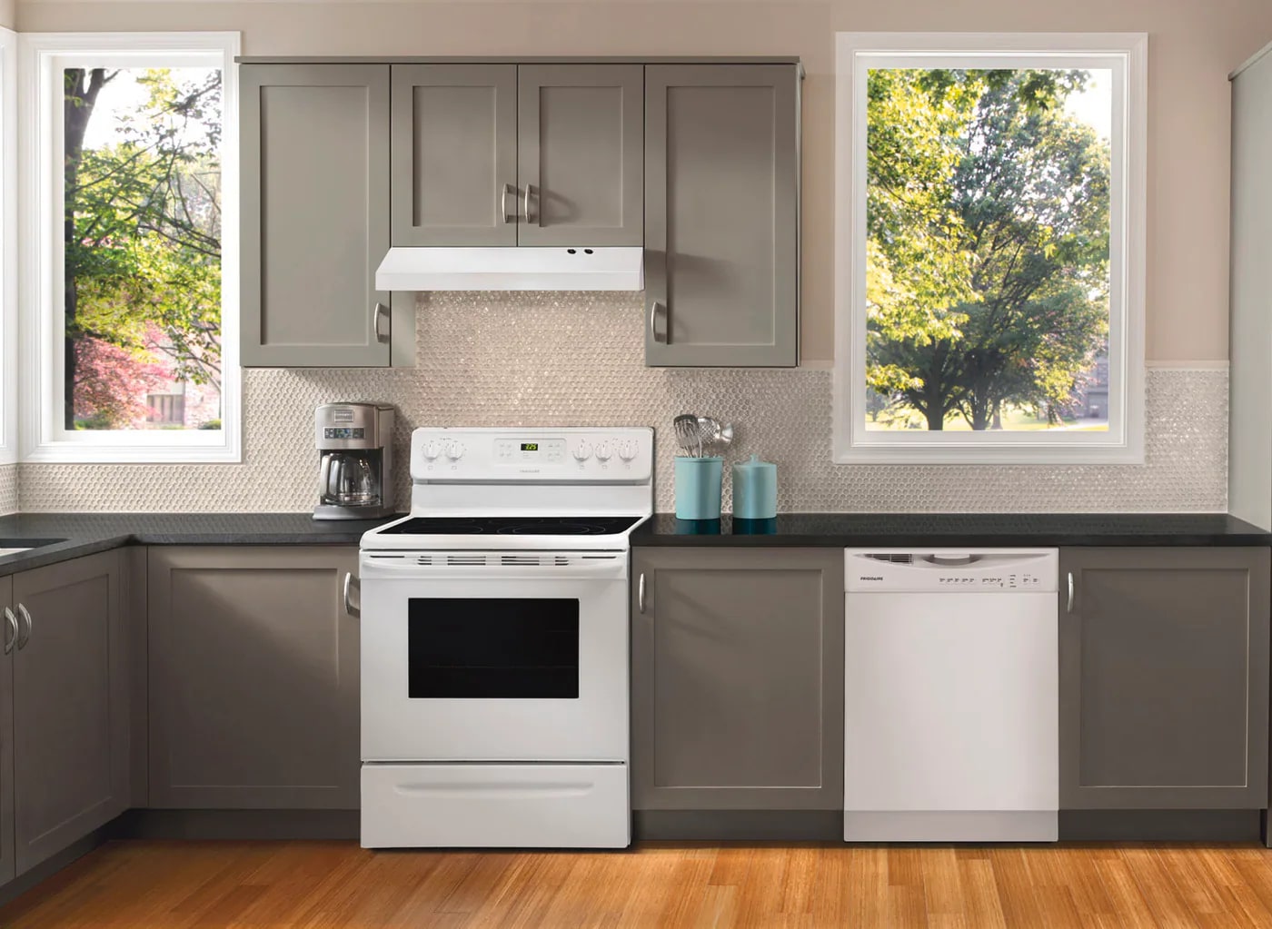 Frigidaire - 30 Inch 220 CFM Under Cabinet Range Vent in White - FHWC3025MW