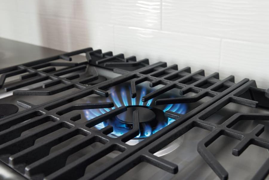 Frigidaire Pro - 30 inch wide Gas Cooktop in Stainless Steel - FPGC3077RS