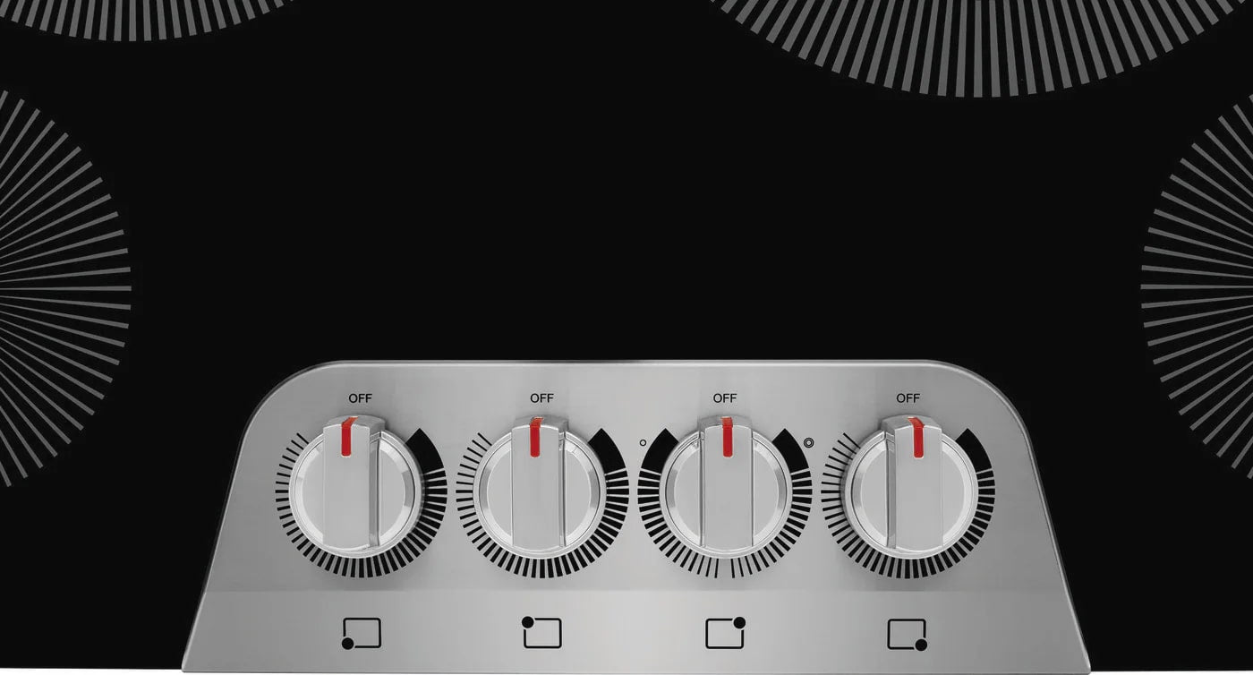 Frigidaire Gallery - 30.63 inch wide Electric Cooktop in Stainless - GCCE3049AS