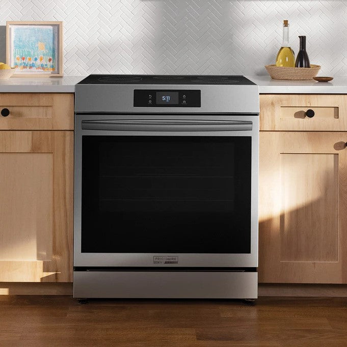 Frigidaire Gallery - 6.2 cu. ft Induction Range in Stainless Steel - GCFI306CBF