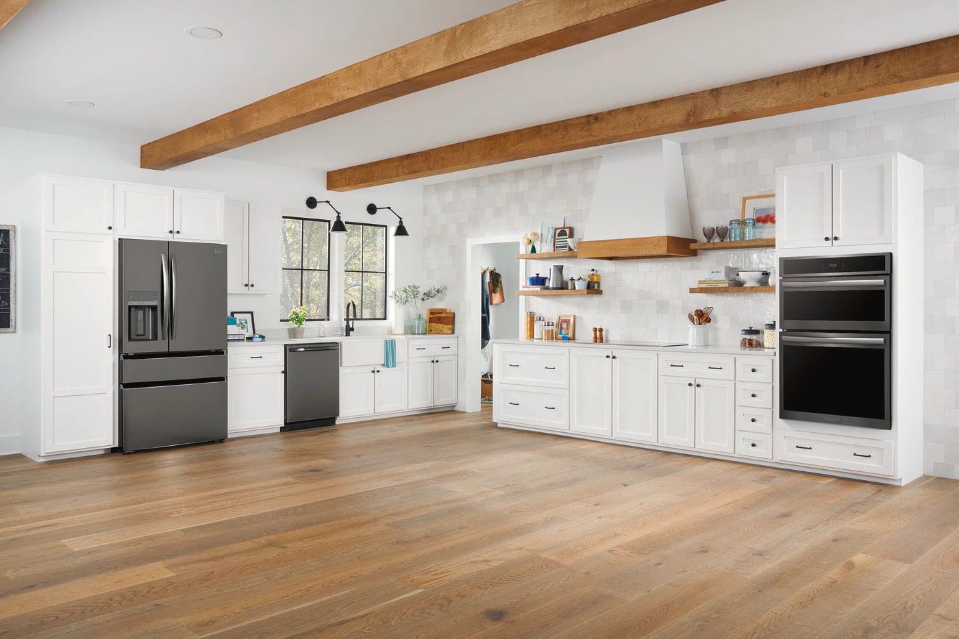 Frigidaire Gallery - 7 cu. ft Combination Wall Oven in Black Stainless - GCWM3067AD