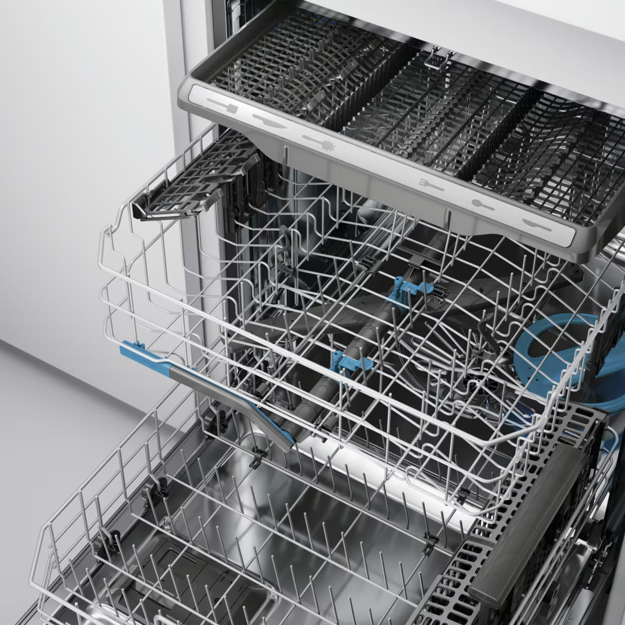 Frigidaire Gallery - 47 dBA Built In Dishwasher in Stainless - GDSP4715AF