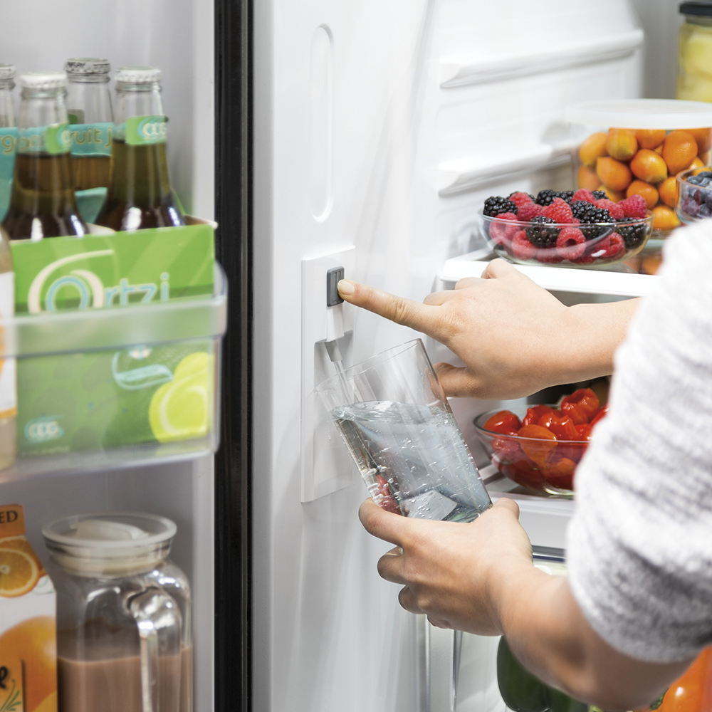 GE - 35.62 Inch 27 cu. ft French Door Refrigerator in Stainless - GNE27JYMFS