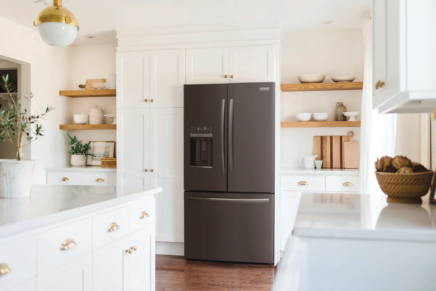 Frigidaire Gallery - 36 Inch 27.8 cu. ft French Door Refrigerator in Black Stainless - GRFS2853AD