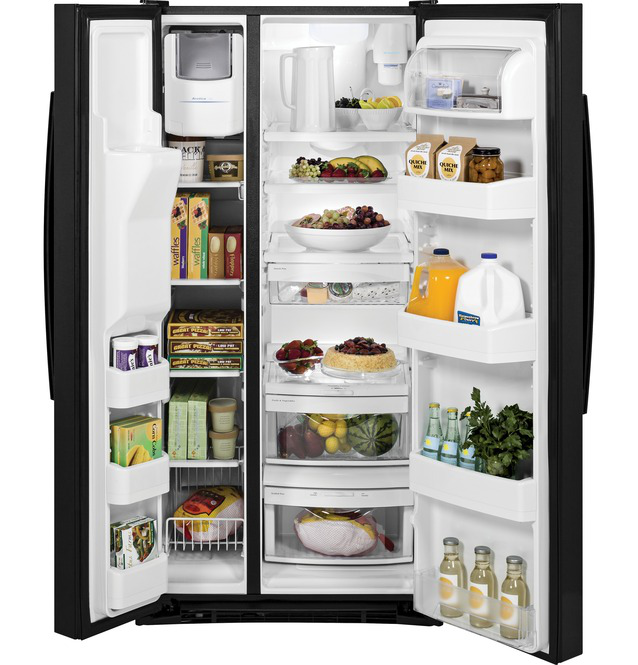 GE - 32.75 Inch 23.2 cu. ft Side by Side Refrigerator in Black - GSS23HGHBB