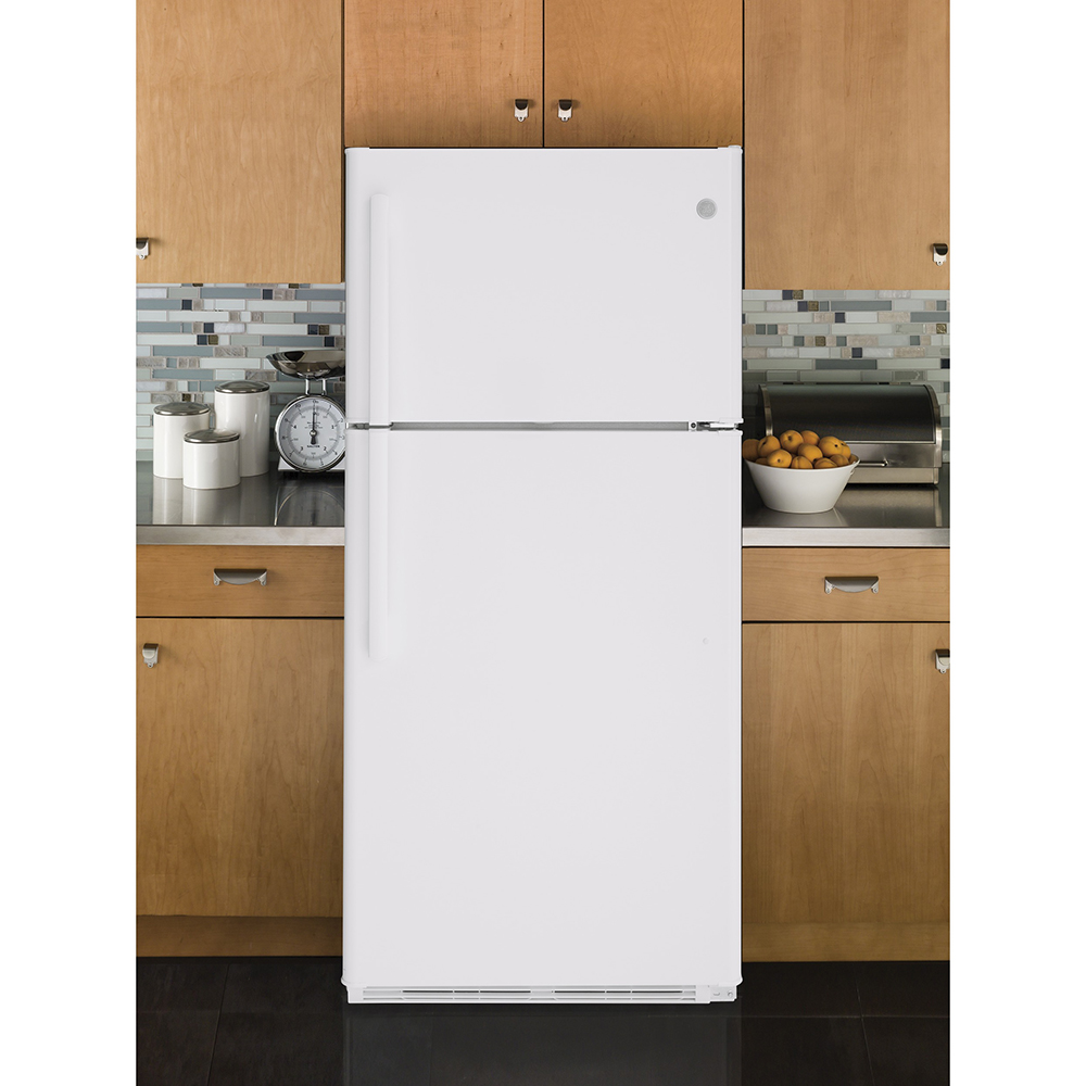 GE - 29.53 Inch 18 cu. ft Top Mount Refrigerator in White - GTE18FTLKWW