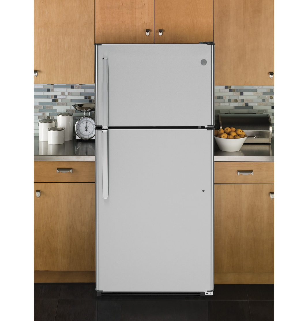 GE - 29.625 Inch 18.2 cu. ft Top Mount Refrigerator in Stainless - GTS18FSLSS