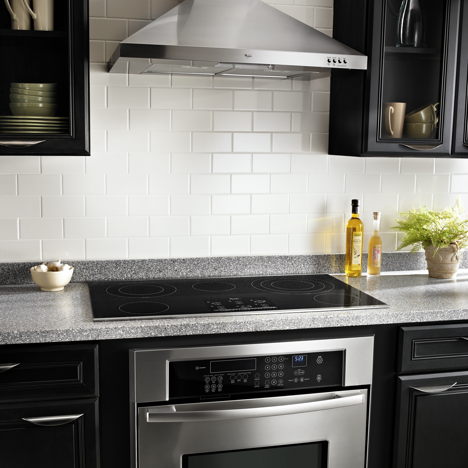 Whirlpool - 36 Inch 300 CFM Wall Mount and Chimney Range Vent in Stainless - GXW7336DXS