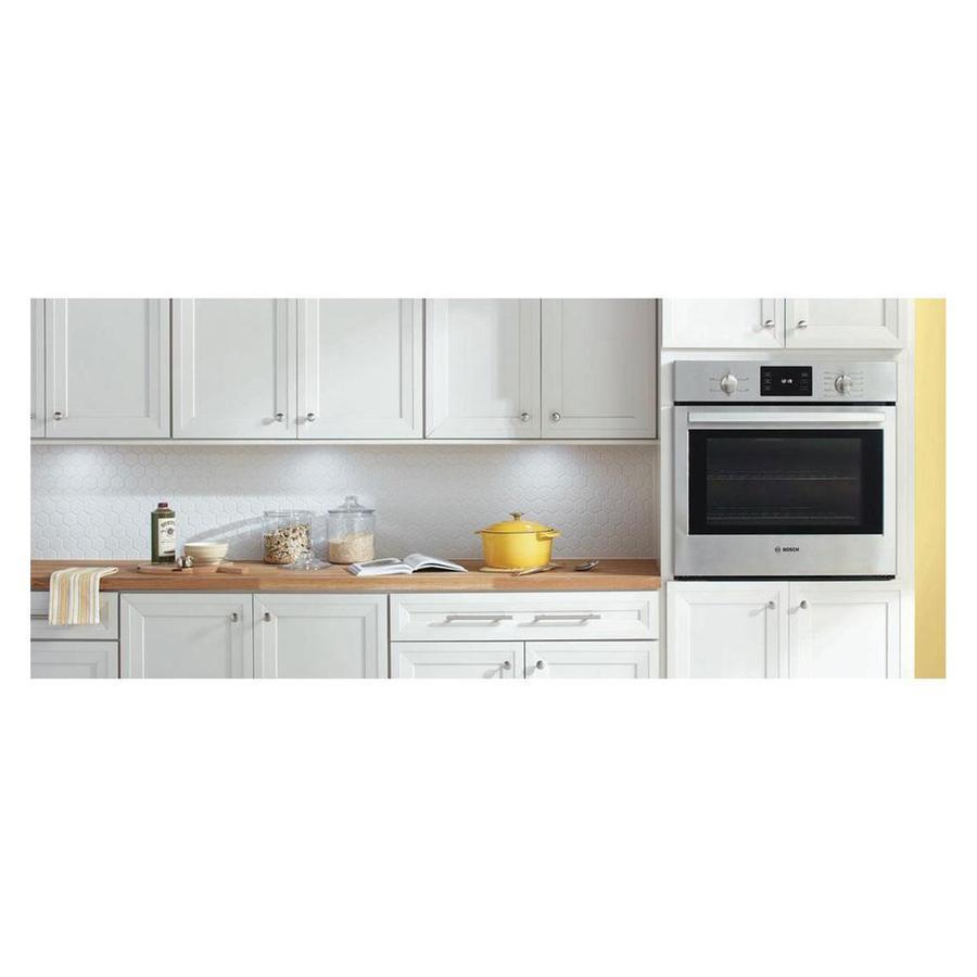 Bosch - 4.6 cu. ft Single Wall Oven in Stainless - HBL5351UC