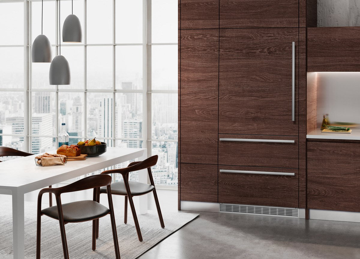 Liebherr - 35.875 Inch 19.5 cu. ft Built In / Integrated Bottom Mount Refrigerator in Panel Ready - HC2081