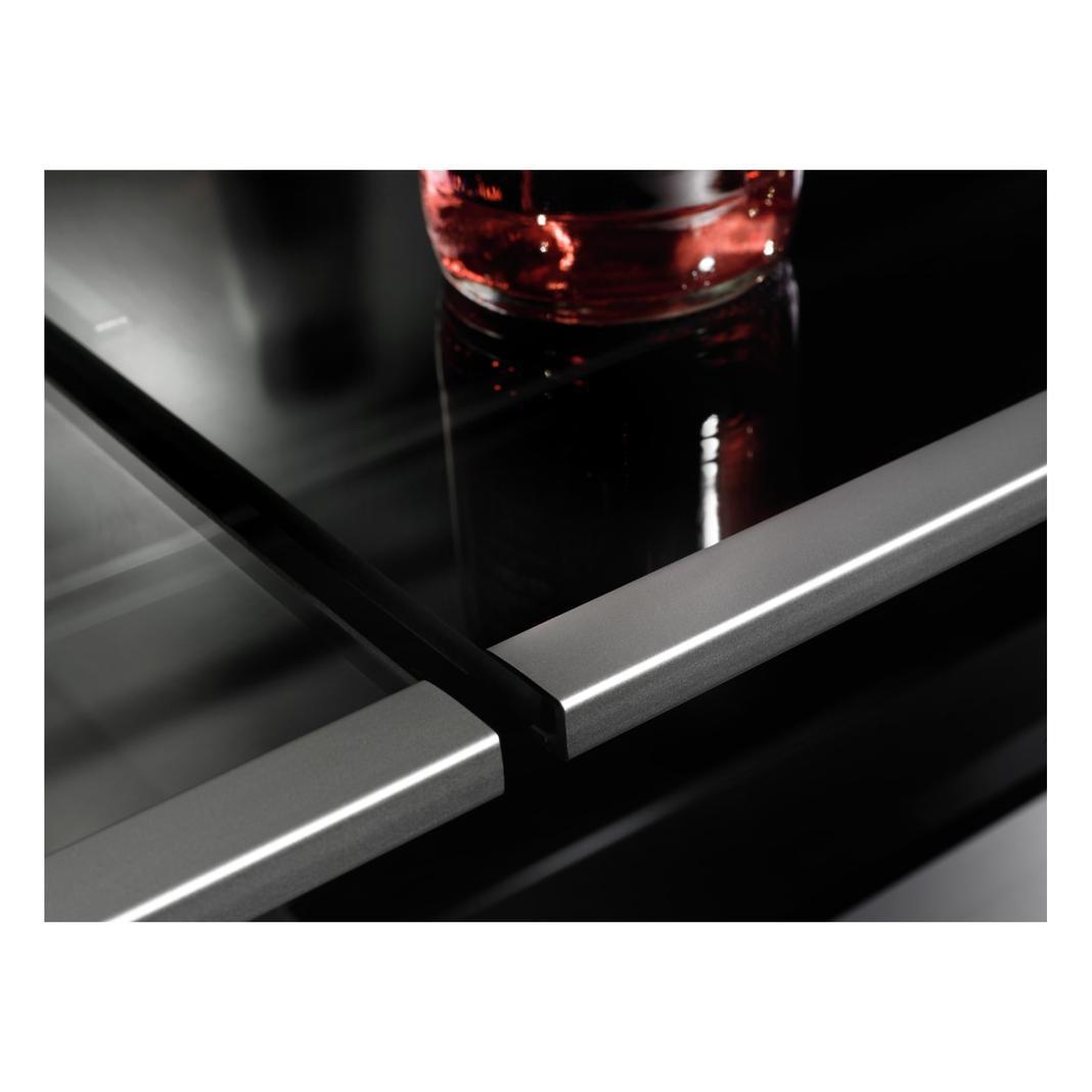 Jennair - 35.8 Inch 20.9 cu. ft Built In / Integrated Bottom Mount Refrigerator in Panel Ready - JB36NXFXRE