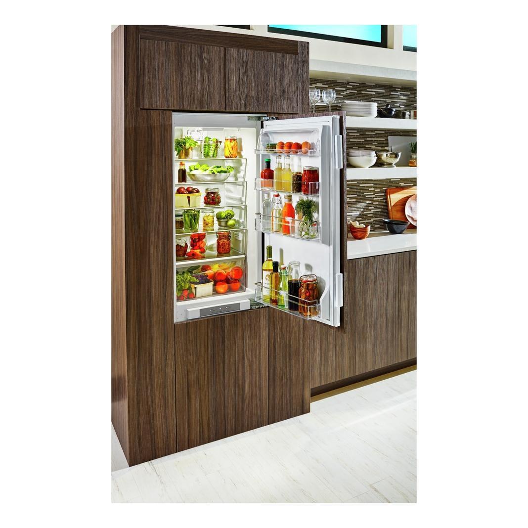 Jennair - 21.25 Inch 9.8 cu. ft Built In / Integrated Refrigerator in Panel Ready - JBBFX24NHX