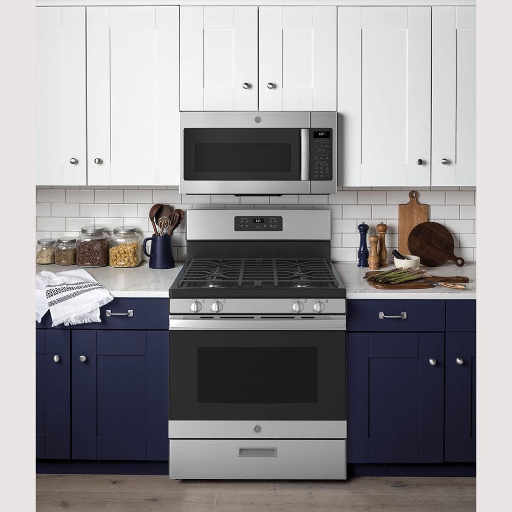 GE - 4.8 cu. ft Gas Range in Stainless - JCGBS61RPSS