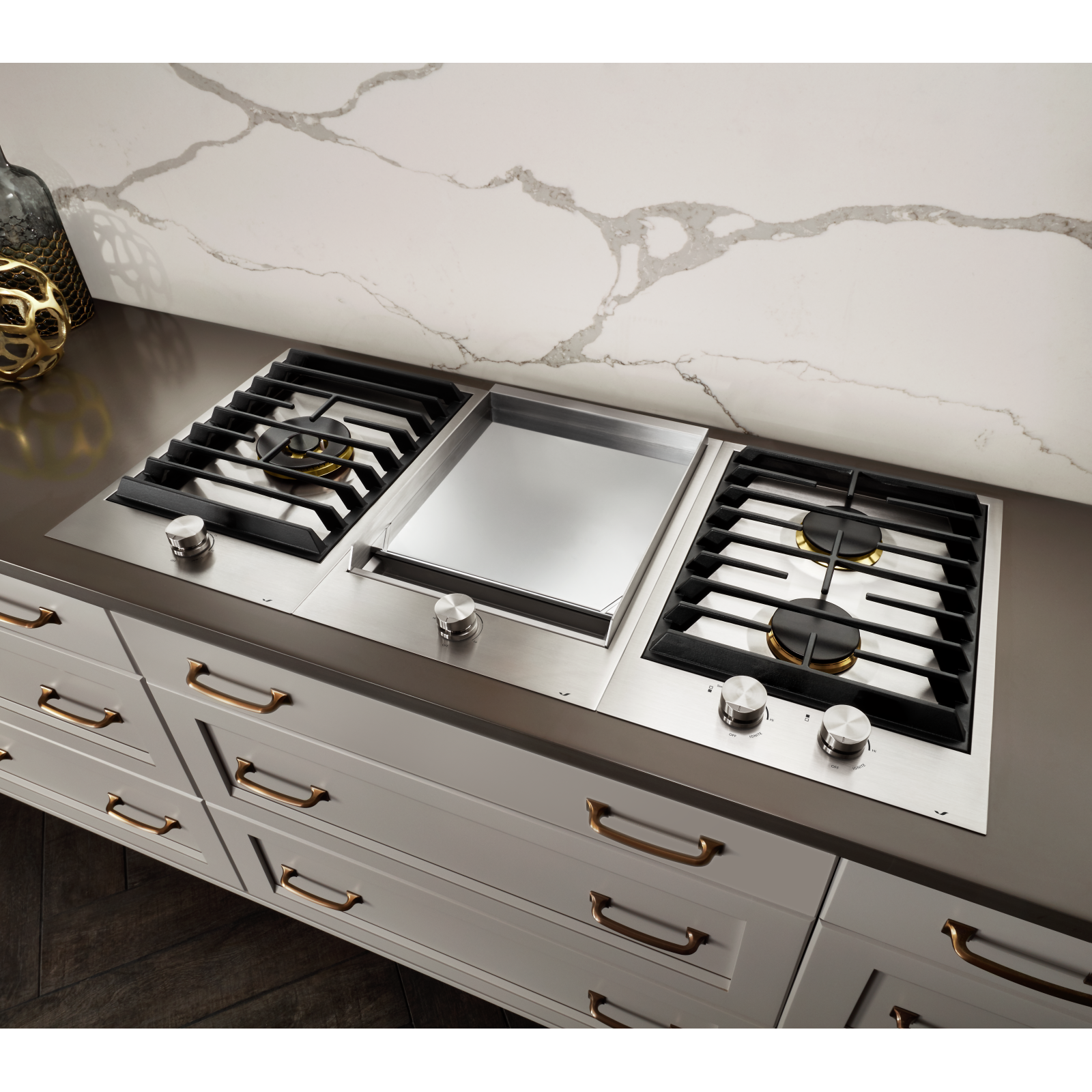 JennAir - 15 inch wide Electric Griddle in Stainless - JEF3115GS