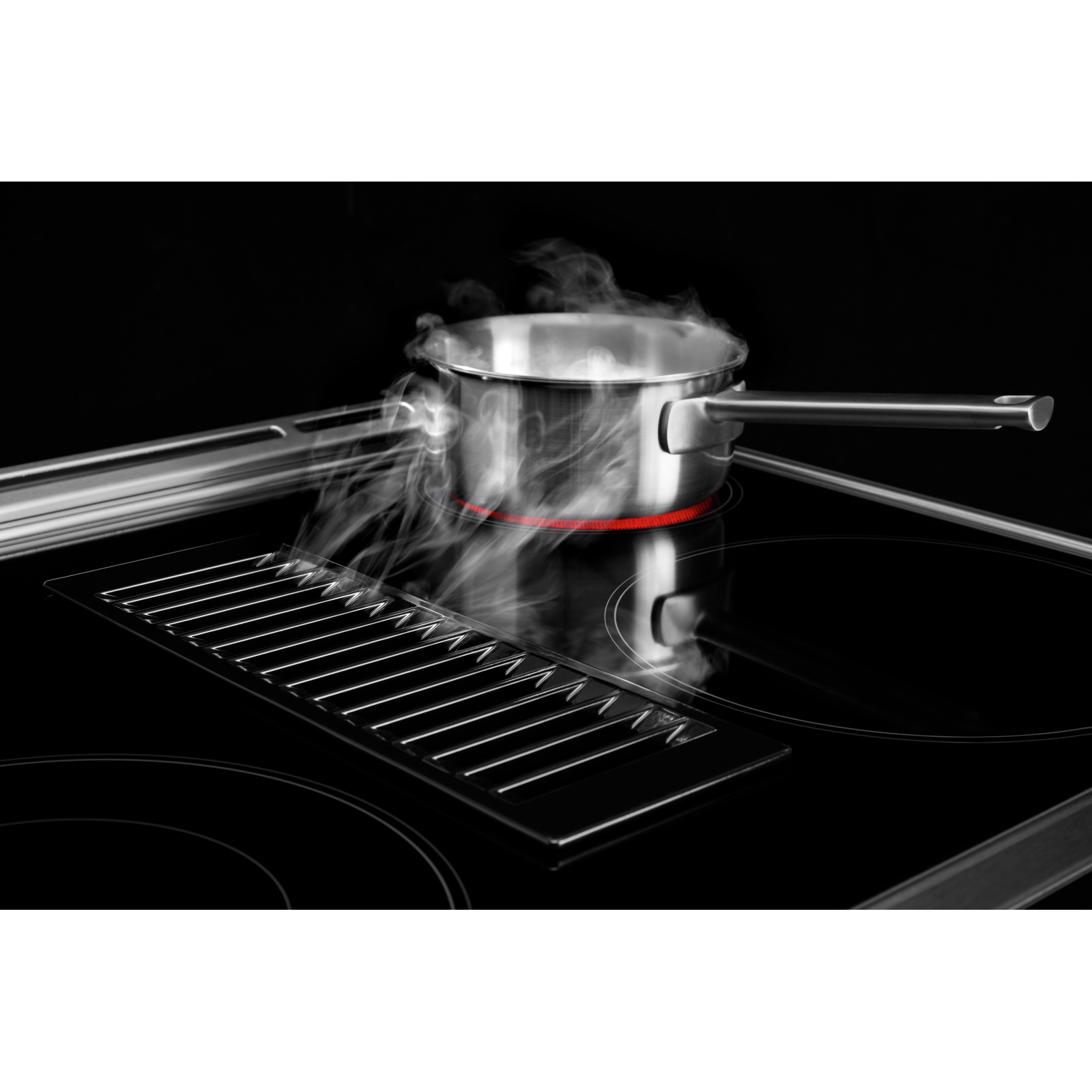 JennAir - 6.4 cu. ft Electric Range in Stainless - JES1750ML