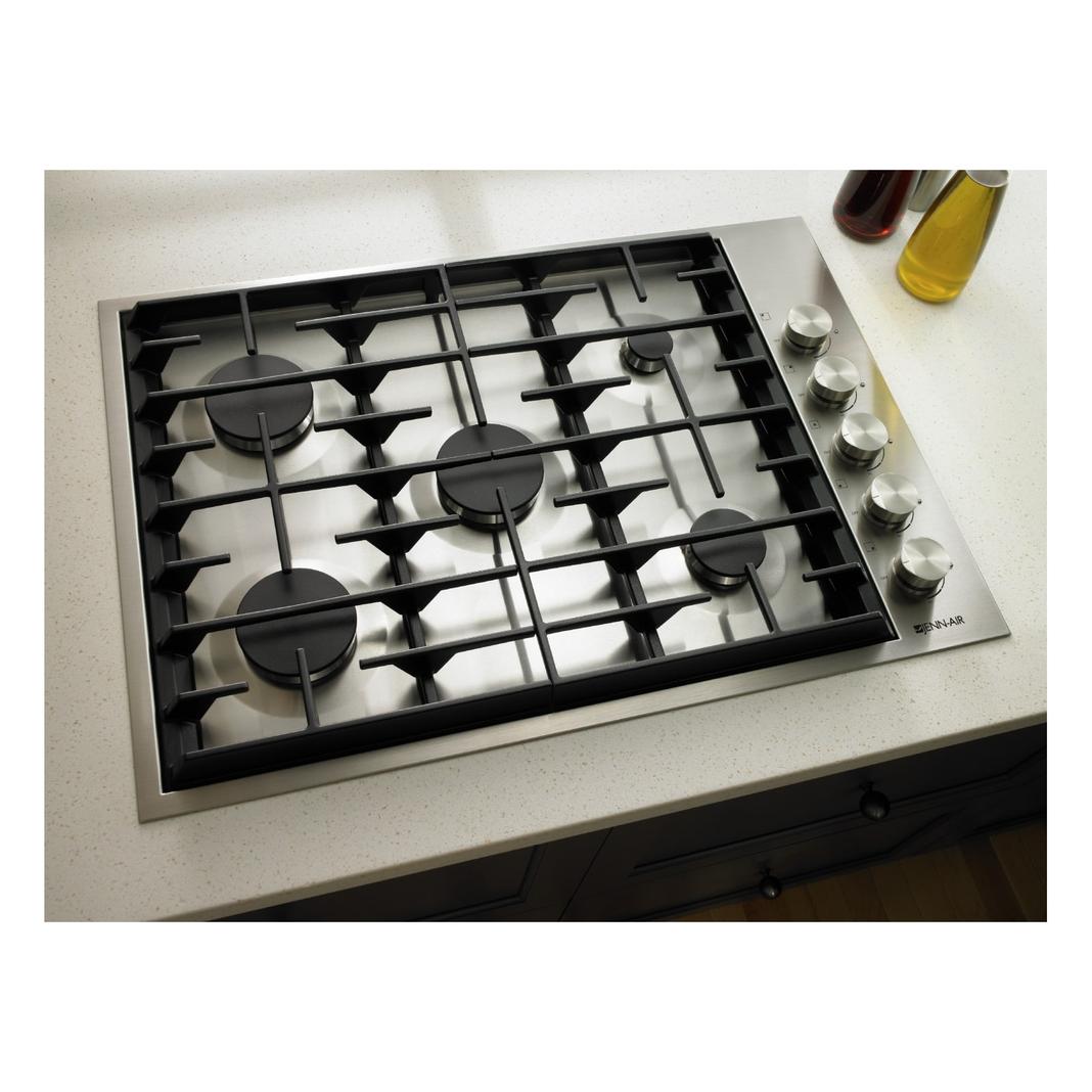 Jennair - 30 inch wide Gas Cooktop in Stainless - JGC7530BS