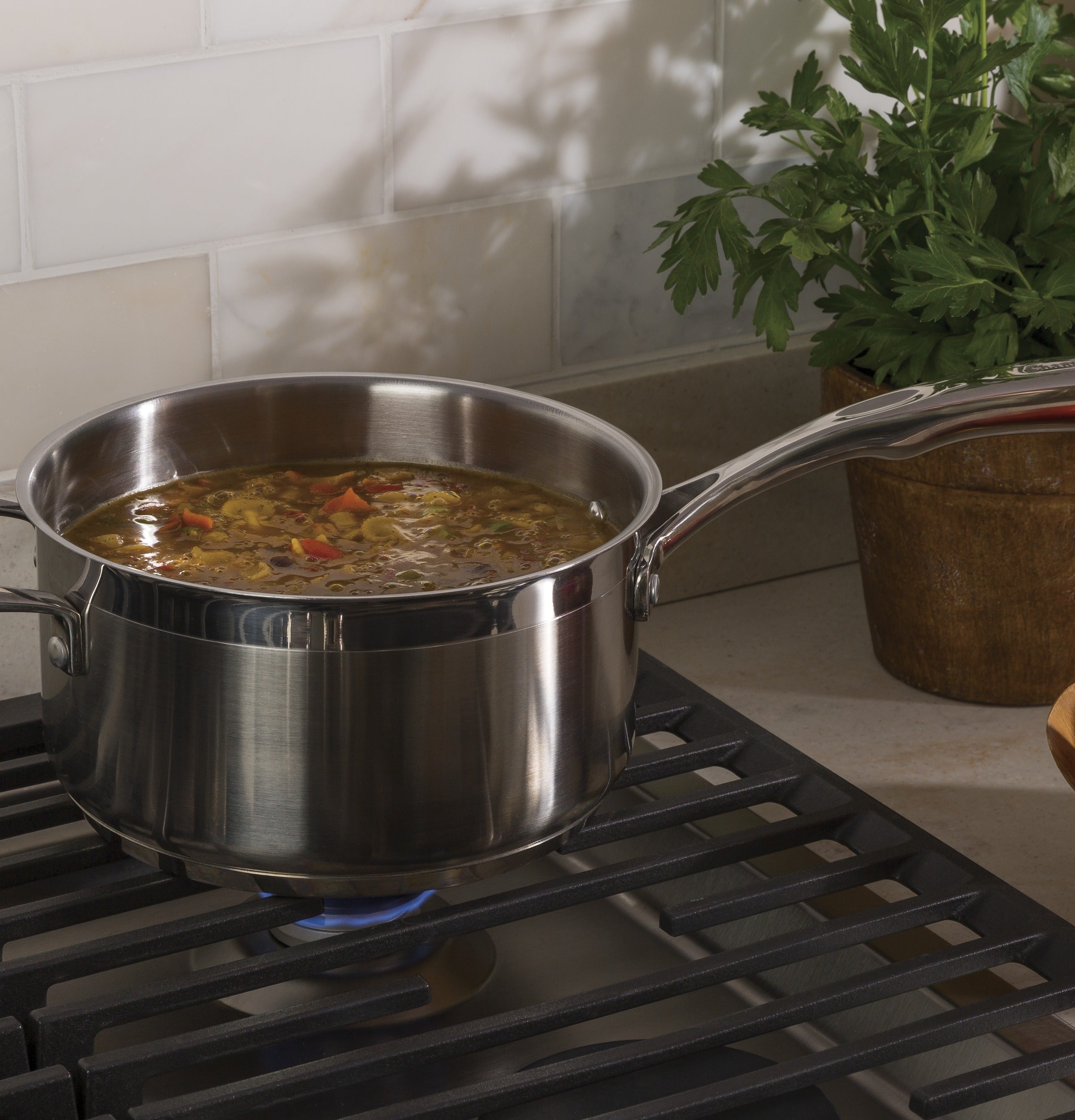 GE - 30 Inch Gas Cooktop in Stainless - JGP5030SLSS