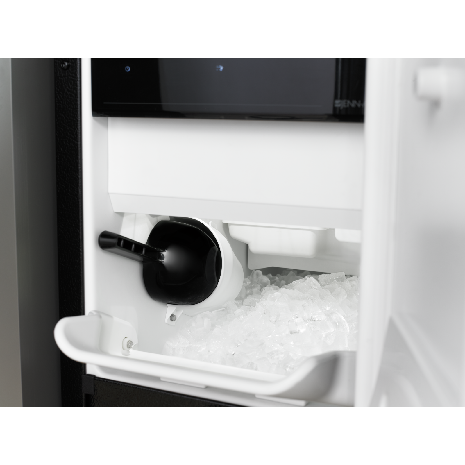 JennAir - 14.875 Inch Under Counter Ice Maker in Panel Ready - JIM158XYCX