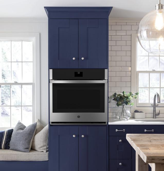 GE - 5 cu. ft Single Wall Oven in Stainless - JTS5000SNSS