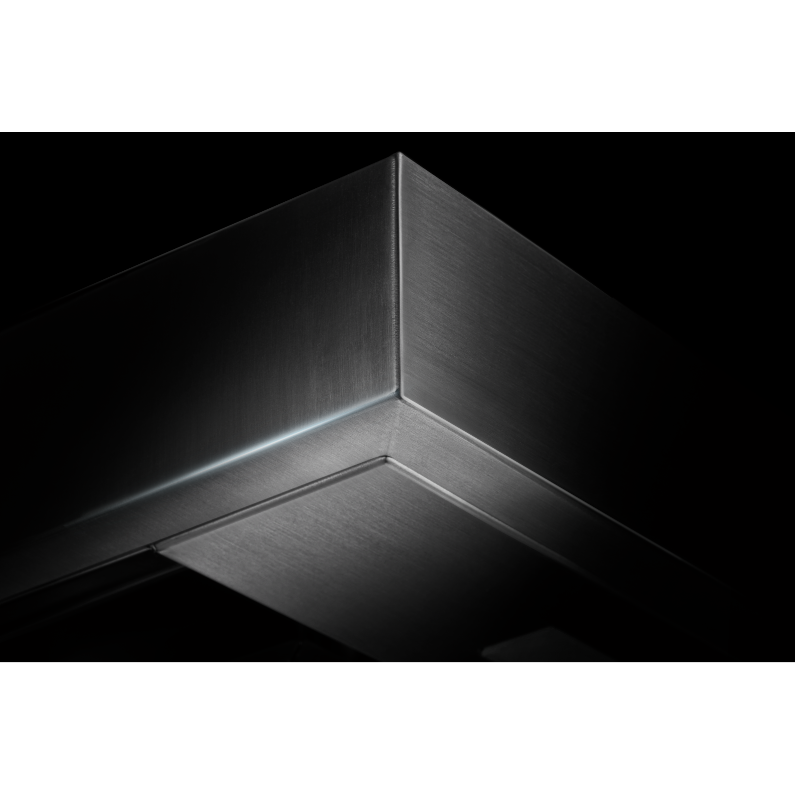 JennAir - 29.92 Inch 585 CFM Wall Mount and Chimney Range Vent in Stainless - JVW0630LS