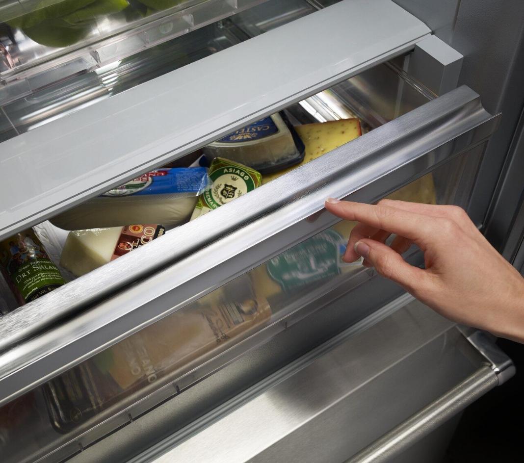 KitchenAid - 36.25 Inch 20.81 cu. ft French Door Refrigerator in Stainless - KBFN506ESS