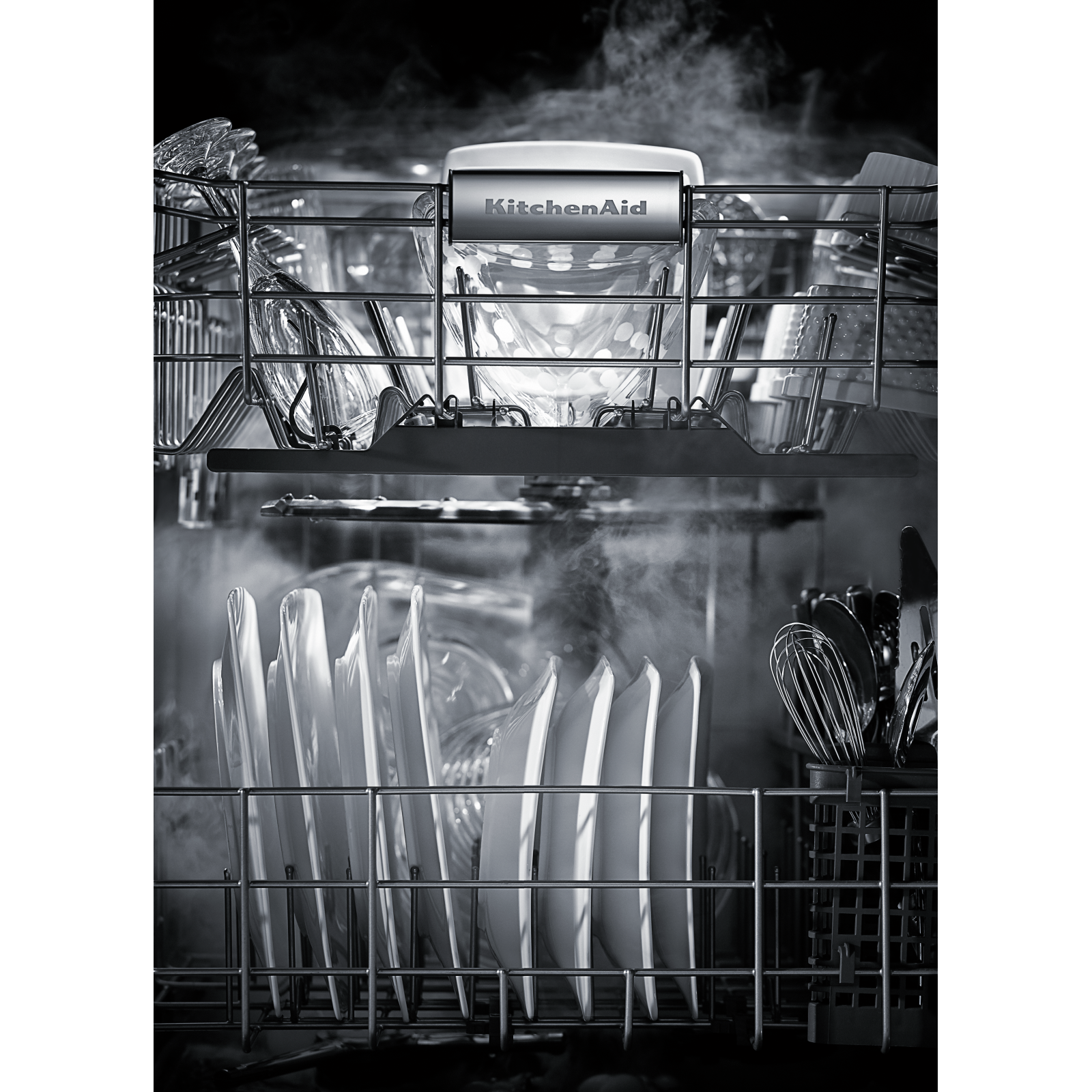 KitchenAid - 44 dBA Built In Dishwasher in Stainless - KDTM404ESS