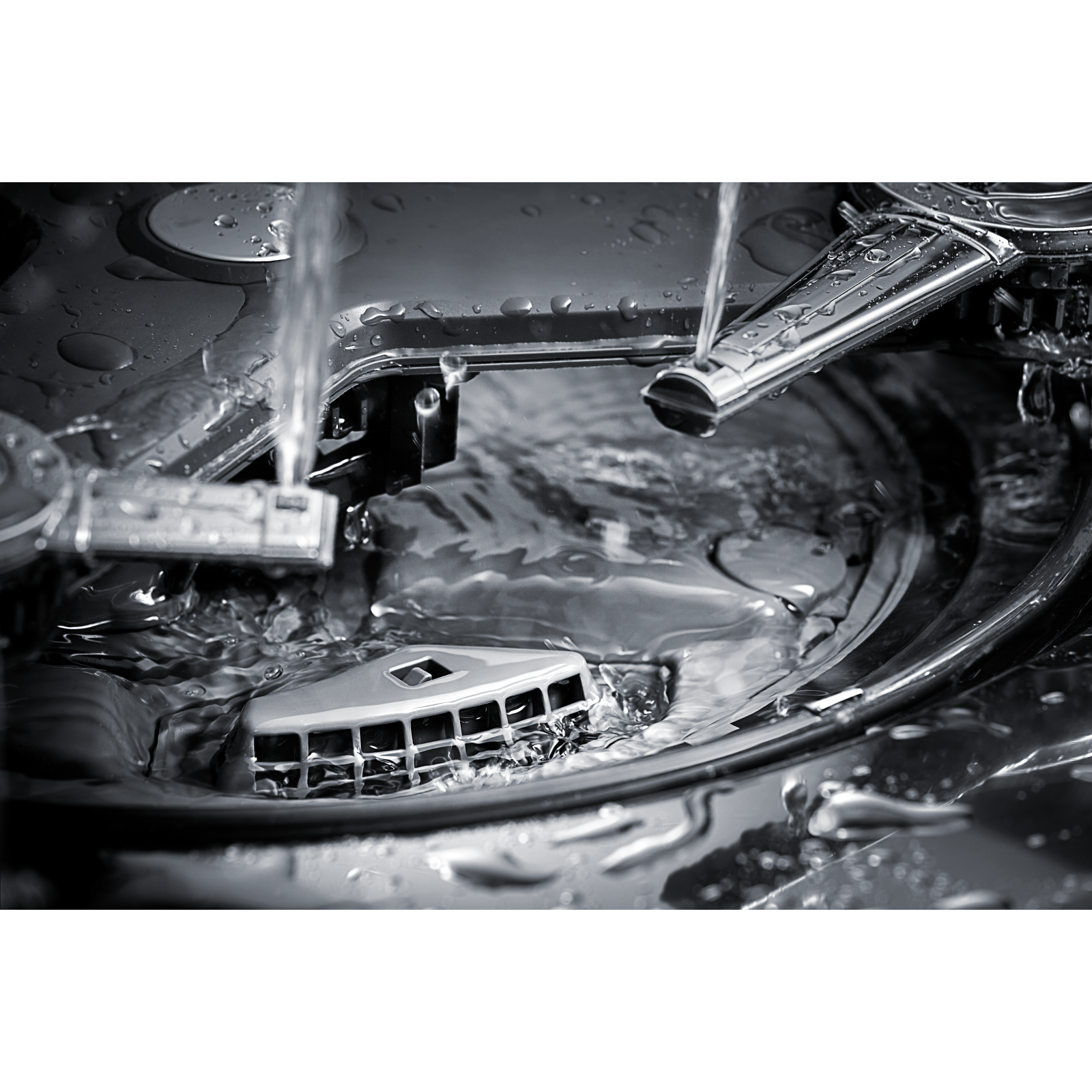 KitchenAid - 44 dBA Built In Dishwasher in Black Stainless - KDTM704EBS