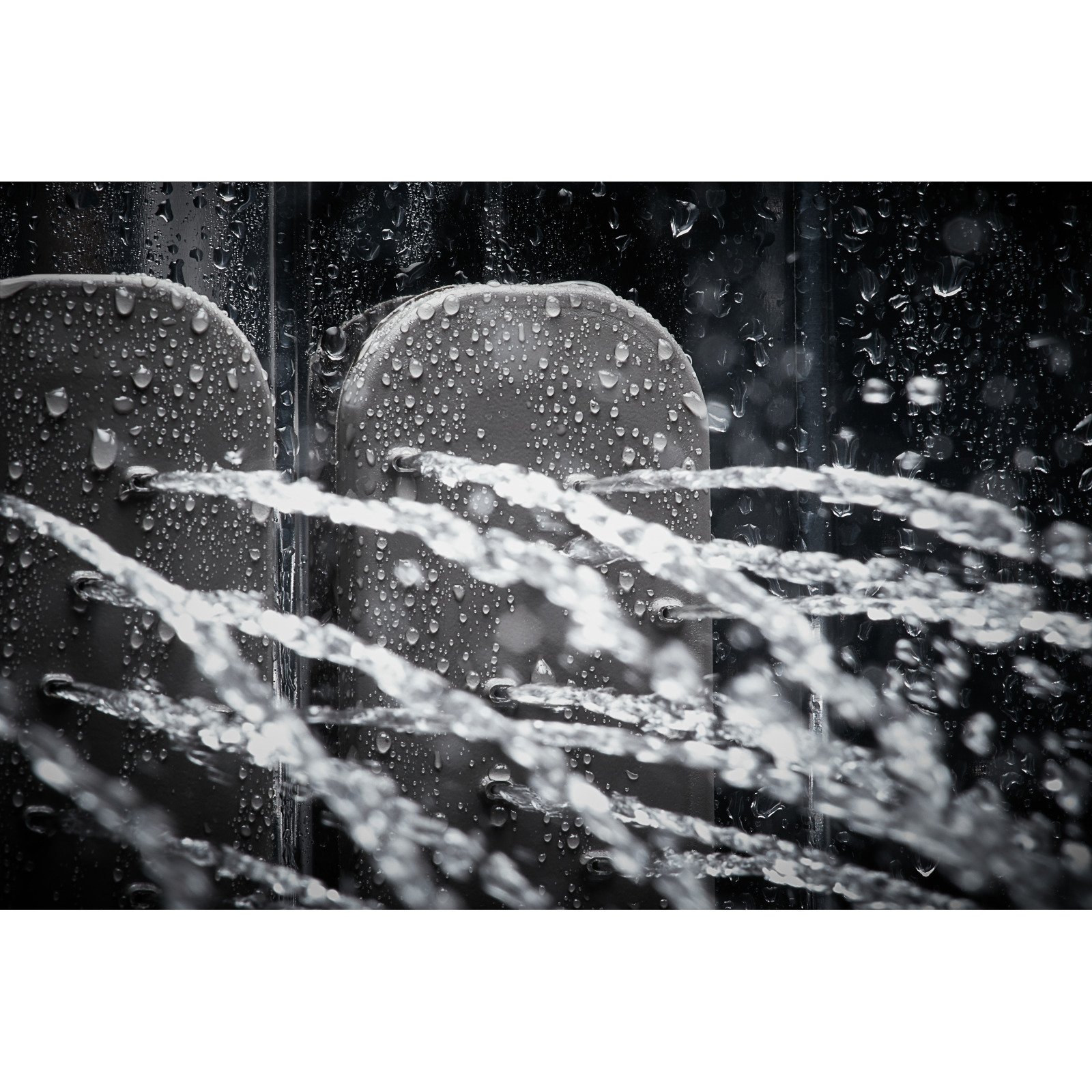 KitchenAid - 44 dBA Built In Dishwasher in Stainless - KDTM704ESS