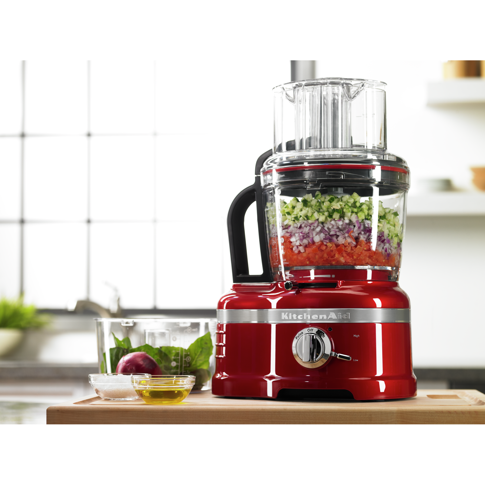 KitchenAid - 16 Cup Food Processor in Red - KFP1642CA
