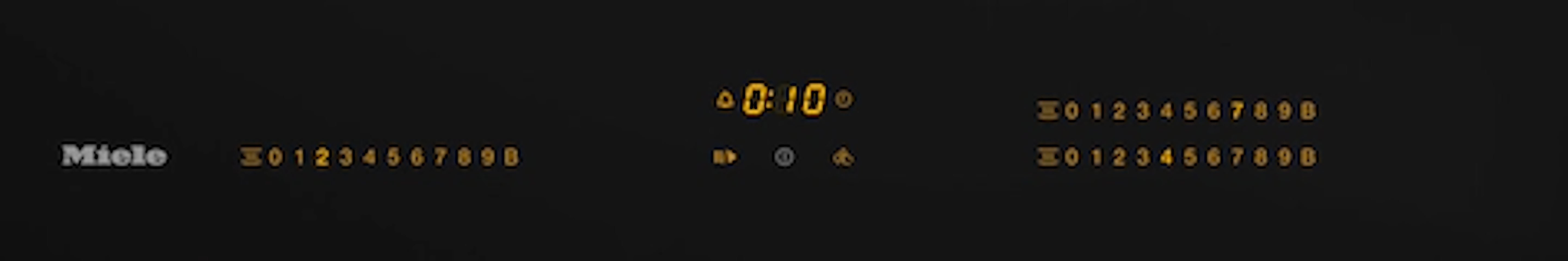 Miele - 25.6 Inch Induction Cooktop in Stainless - KM 7720 FR