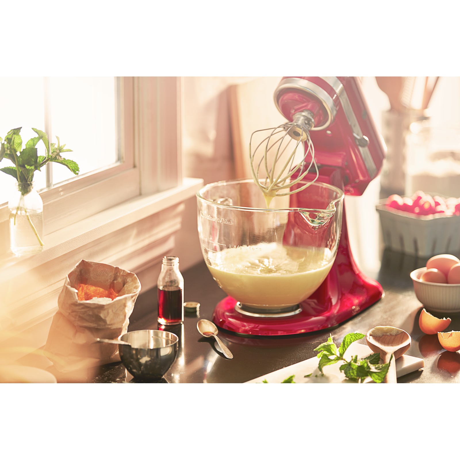 KitchenAid - 5 Quarts Tilt-Head Mixer in Red - KSM155GBCA