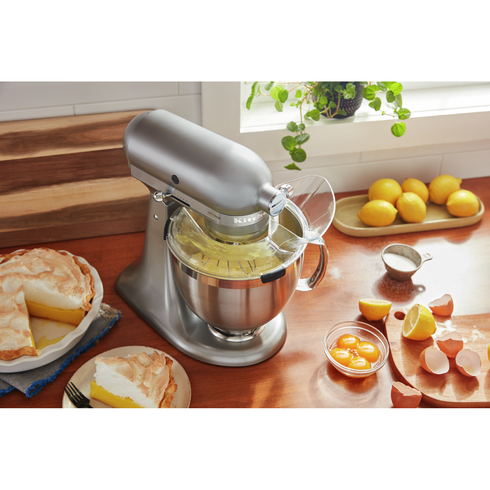 KitchenAid - 5 Quarts Tilt-Head Mixer in Silver - KSM195PSCU