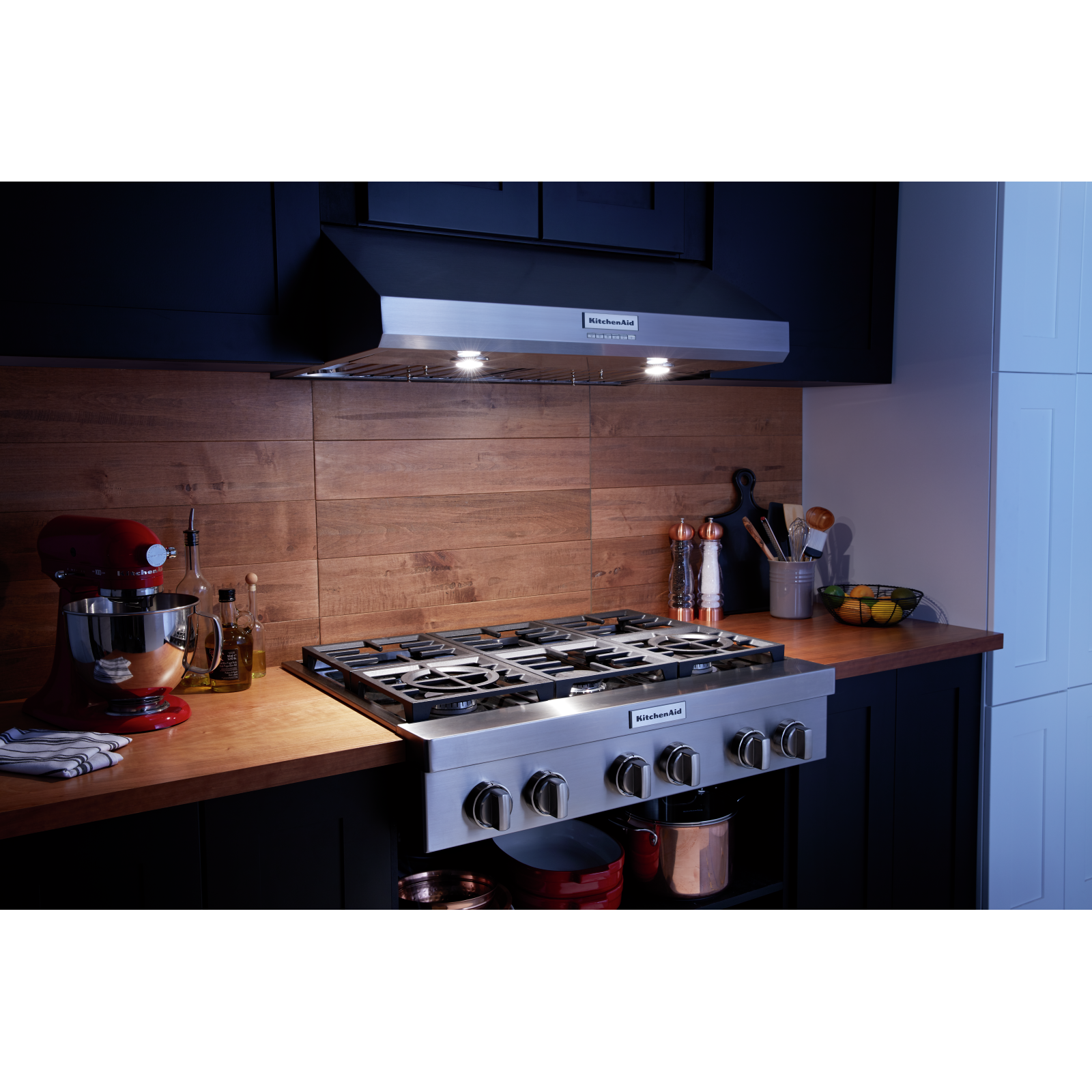 KitchenAid - 36 Inch 585 CFM Under Cabinet Range Vent in Stainless - KVUC606KSS