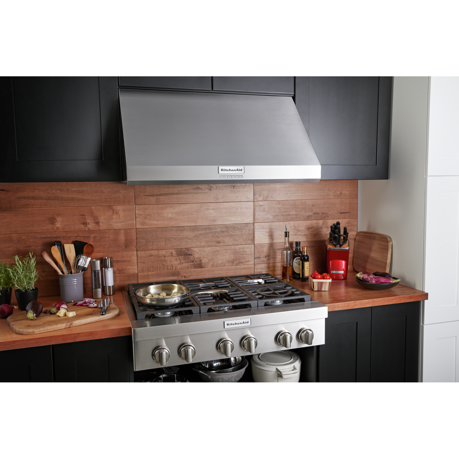 KitchenAid - 36 Inch 585 or 1170 CFM Wall Mount and Chimney Range Vent in Stainless - KVWC906KSS