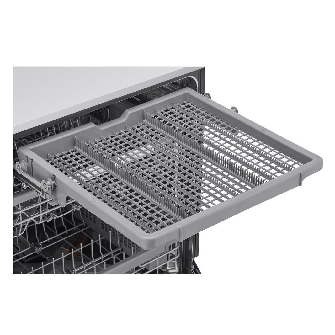 LG - 44 dBA Built In Dishwasher in Black - LDP6809BM