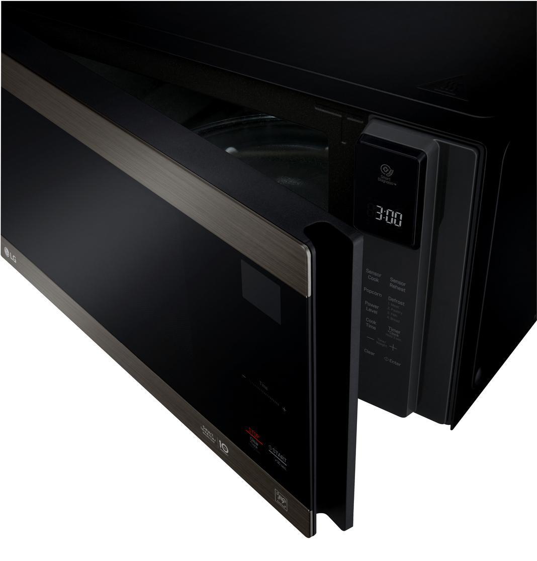LG - 1.5 cu. Ft Counter top Microwave in Black Stainless - LMC1575BD