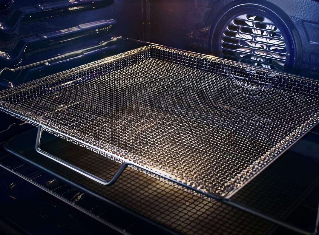 LG - 6.3 cu. ft Electric Range in Stainless - LREL6325F