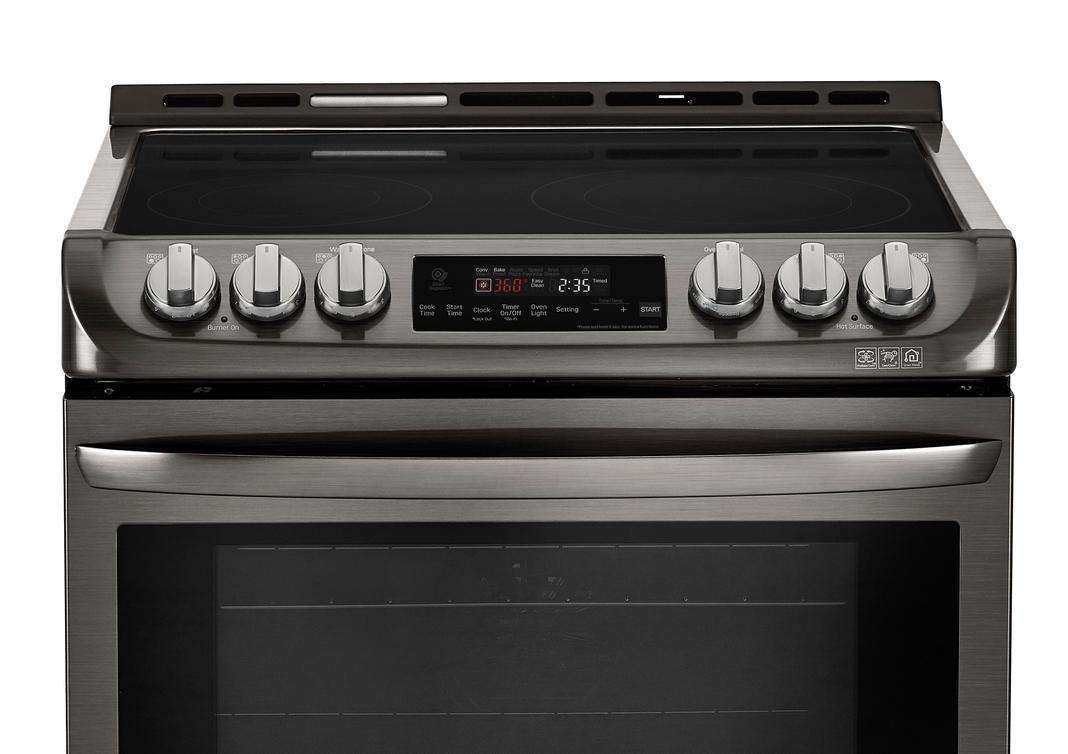 LG - 6.3 cu. ft Electric Range in Black Stainless - LSE4611BD