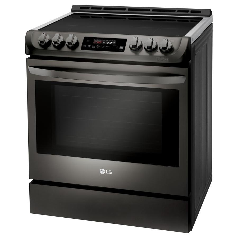 LG - 6.3 cu. ft Induction Range in Black Stainless - LSE4616BD