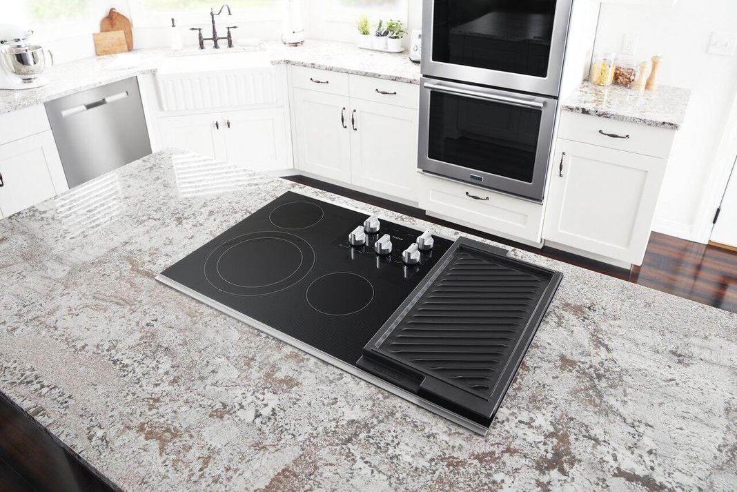 Maytag - 36.0625 inch wide Electric Cooktop in Stainless - MEC8836HS