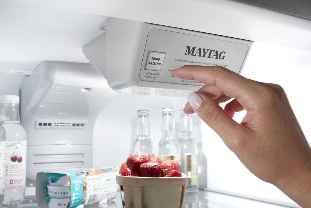 Maytag - 29.75 Inch 18.15 cu. ft Top Mount Refrigerator in Black - MRT118FFFE