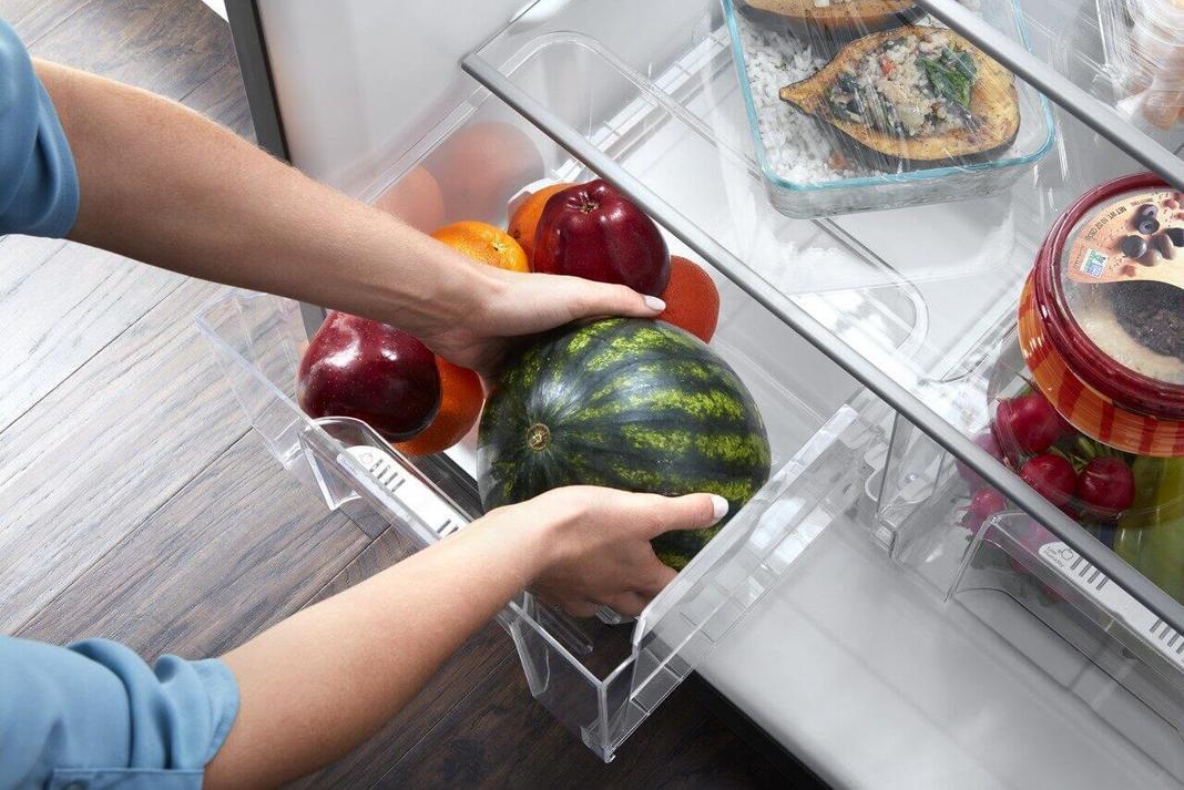 Maytag - 29.75 Inch 18.15 cu. ft Top Mount Refrigerator in Black - MRT118FFFE