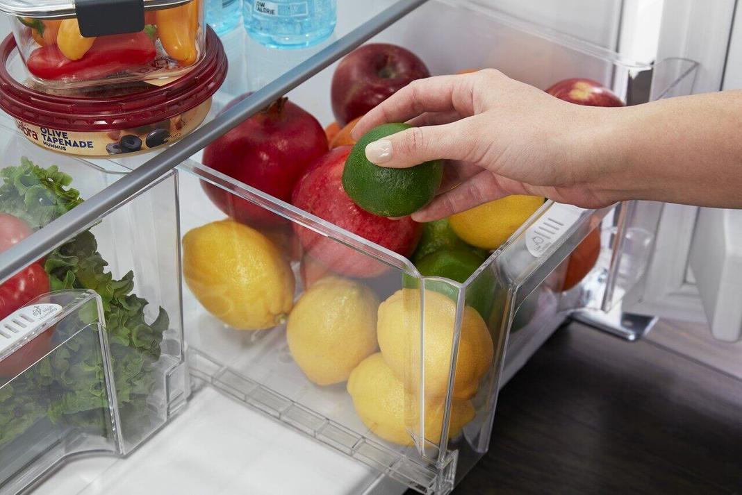 Maytag - 29.75 Inch 18.15 cu. ft Top Mount Refrigerator in White - MRT118FFFH