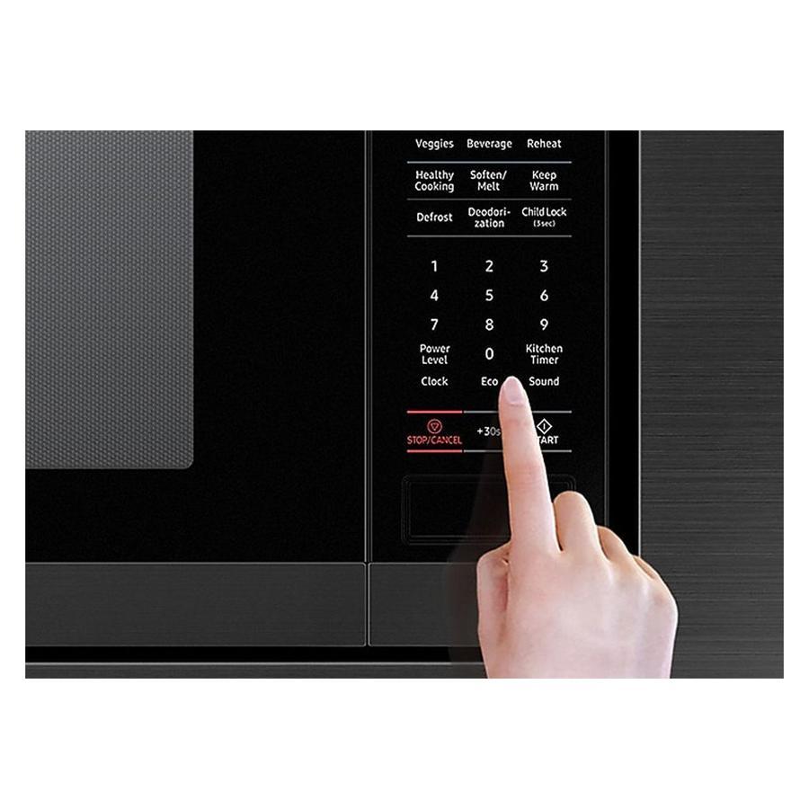 Samsung - 1.9 cu. Ft Counter top Microwave in Black Stainless - MS19M8020TG