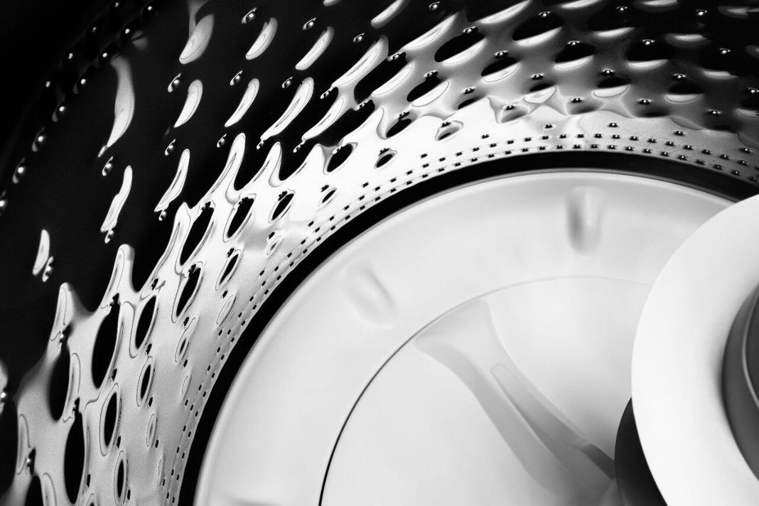 Maytag - 4.9 cu. Ft Top Load Washer in White - MVWC565FW