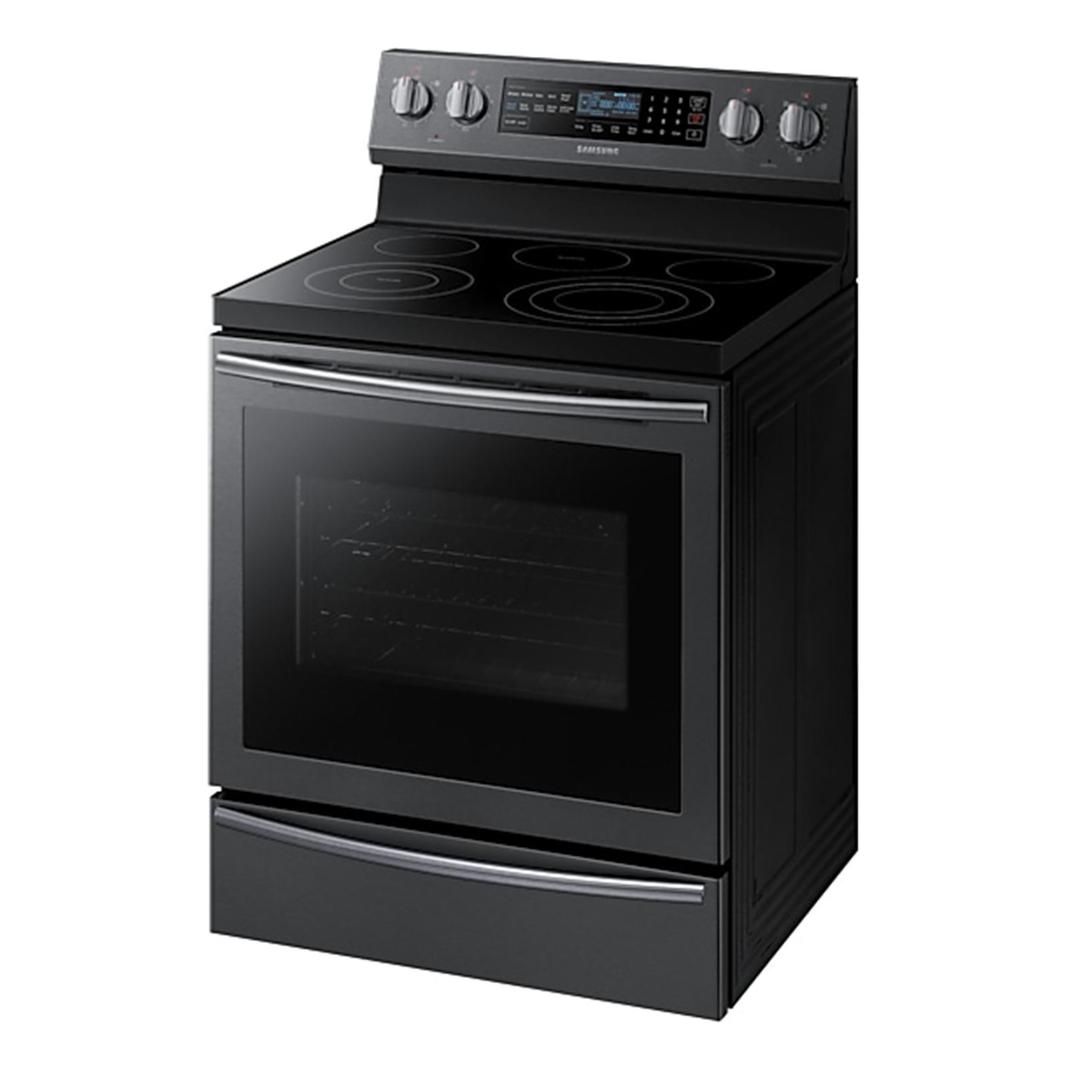 SAMSUNG - 5.9 cu. ft Electric Range in Black Stainless - NE59N6650WG