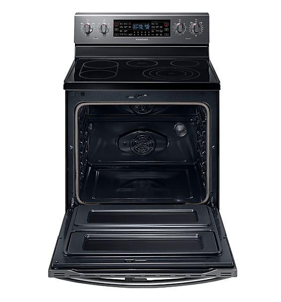 Samsung - 5.9 cu. ft Electric Range in Black Stainless - NE59T7851WG