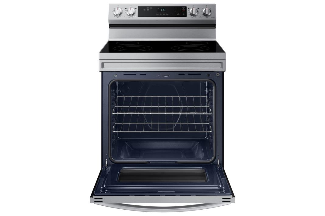 Samsung - 6.3 cu. ft  Electric Range in Stainless - NE63A6111SS